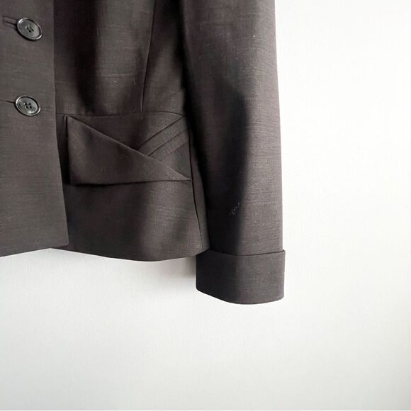 Tahari Wool Blend Blazer Pleated Collar Brown Cropped Women's 6 Pockets Lined - Picture 2 of 10